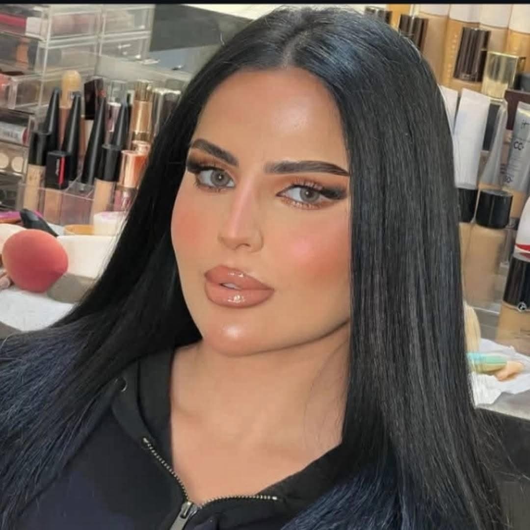 Photo de Makeup artiste